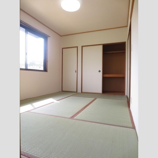 収納 (B202 和室)