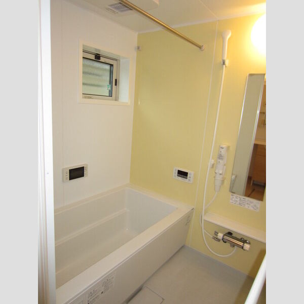 バス (101　浴室)