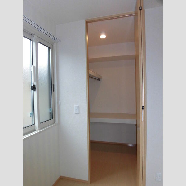 収納 (101　ウォークインクローゼット)