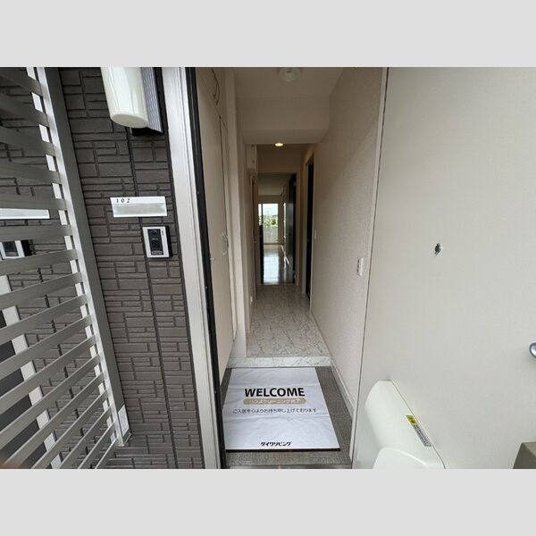 玄関 (102　廊下　シューズボックス)