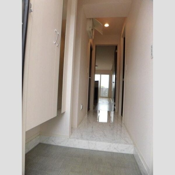 玄関 (102　玄関)