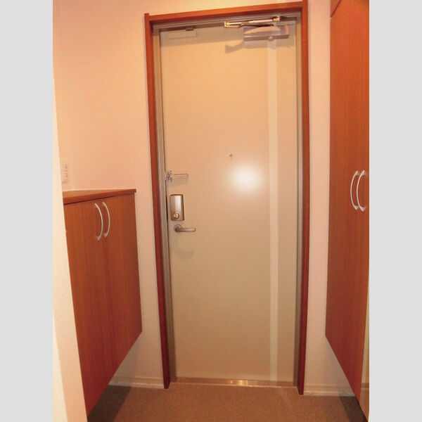 玄関 (305　玄関)