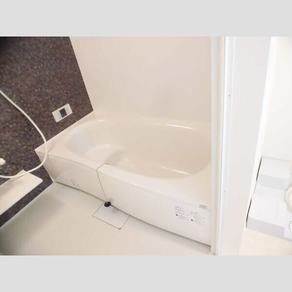 バス (101　バスルーム)