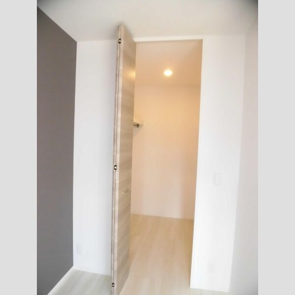 収納 (102　ウォークインクローゼット)