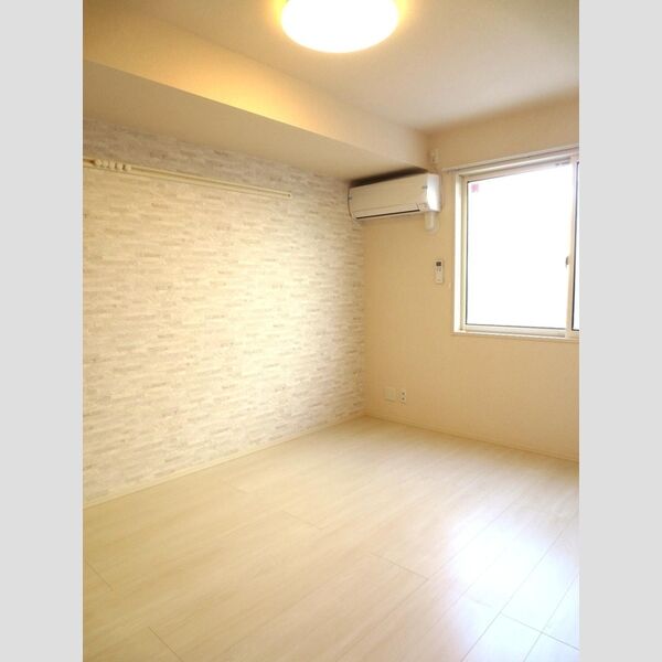 その他 (102　照明エアコン付き洋室)