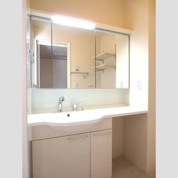 洗面所 (102　洗髪洗面化粧台)