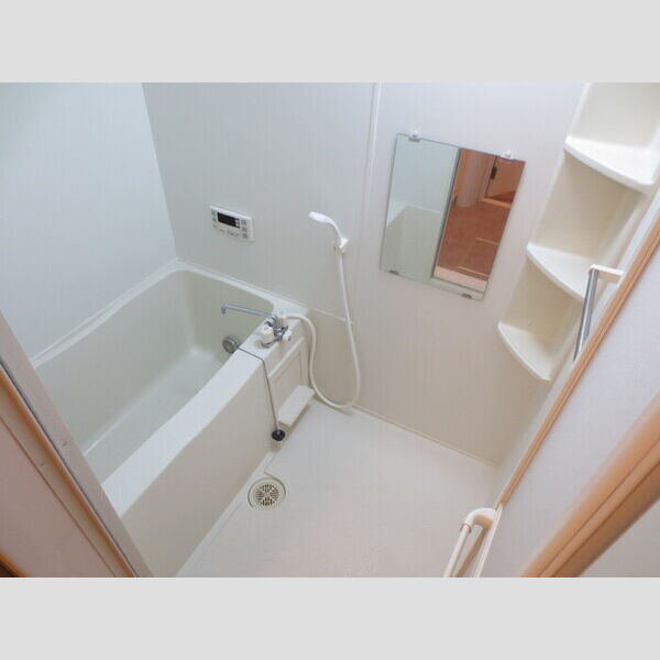 バス (202　バスルーム)