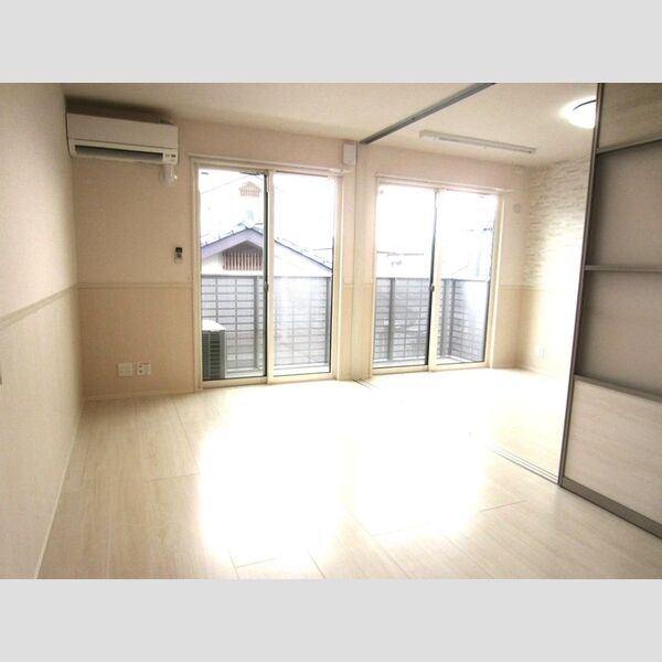 その他 (201　照明　エアコン　室内物干し)