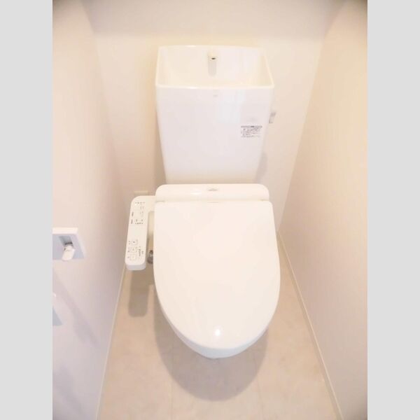 トイレ (105　温水洗浄便座トイレ)