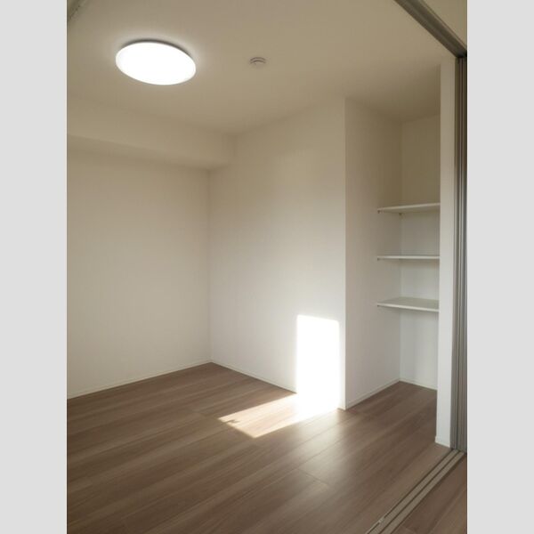 その他 (202　洋室)