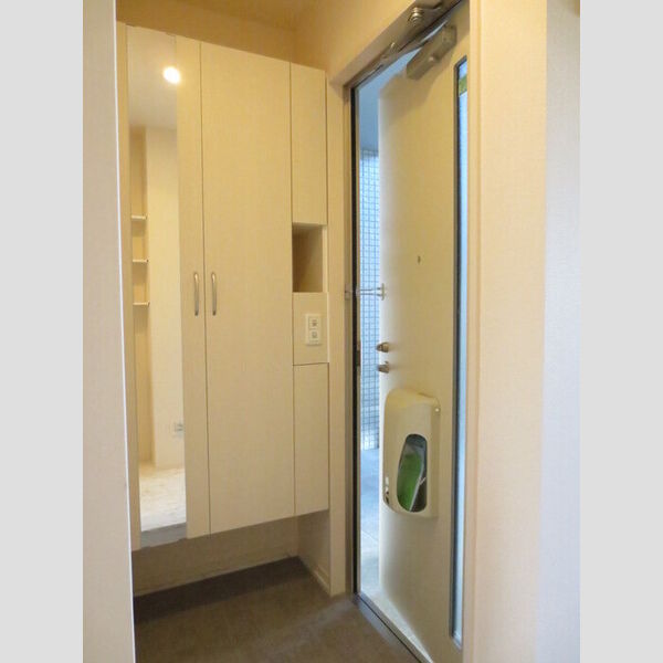 玄関 (B101 シューズボックス)