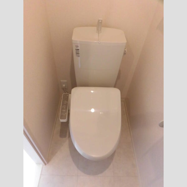 トイレ (105温水洗浄暖房便座)