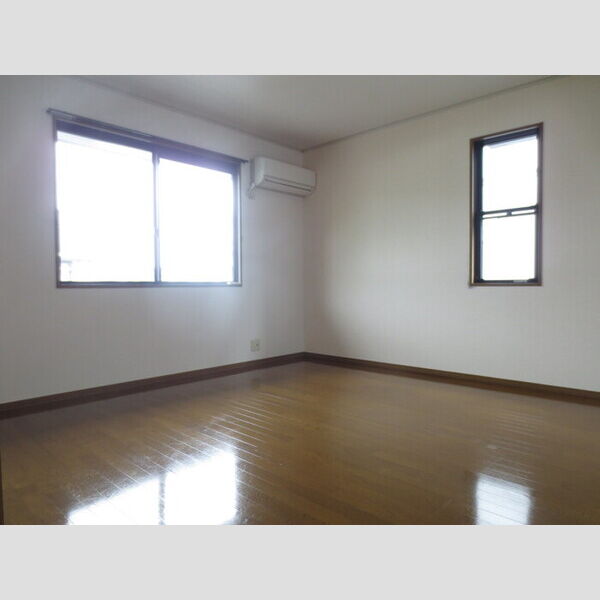 その他 (B201　エアコン付き洋室)