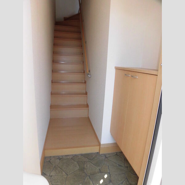 玄関 (202　玄関)