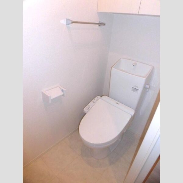 トイレ (101 温水洗浄暖房便座)