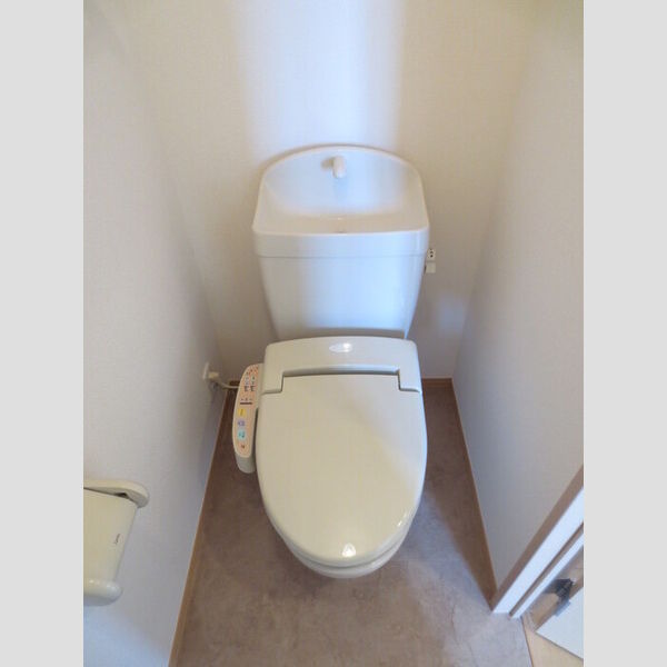 トイレ (201 温水洗浄暖房便座トイレ)