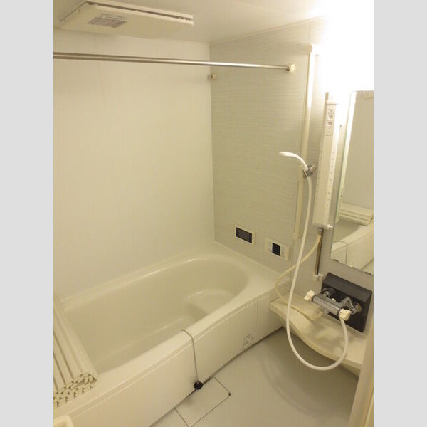 バス (108　換気乾燥機付きバスルーム)