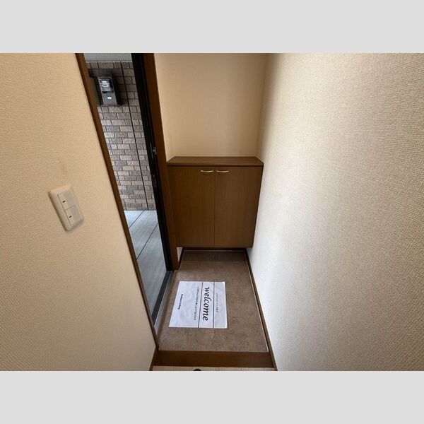 玄関 (B207　シューズボックス)