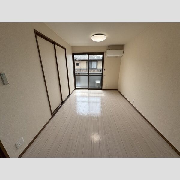 居室・リビング (B207　ダイニングキッチン)