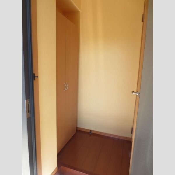 玄関 (102　玄関)