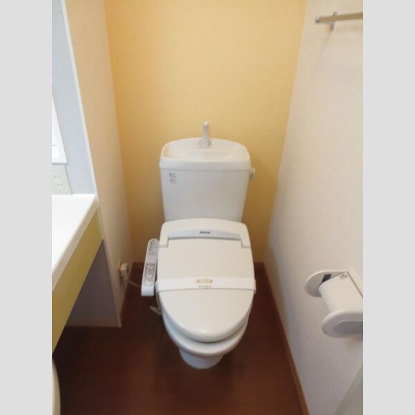 トイレ (102　温水洗浄暖房便座トイレ)