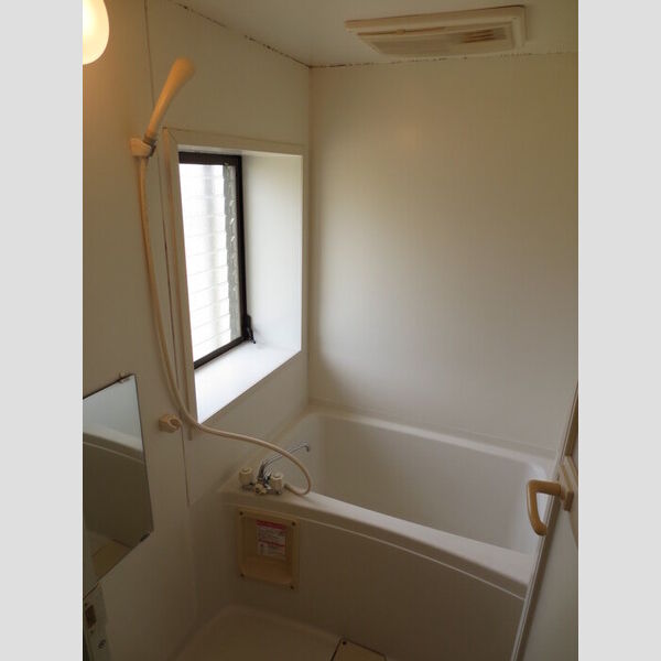 バス (203　バスルーム)