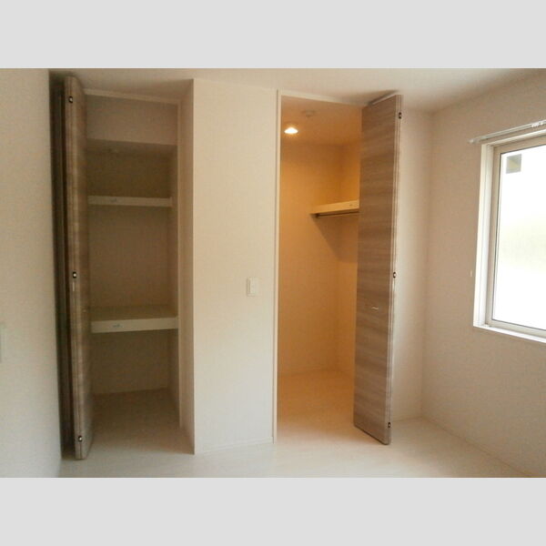 収納 (107　洋室収納)