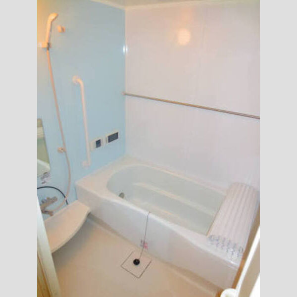 バス (浴室　205)