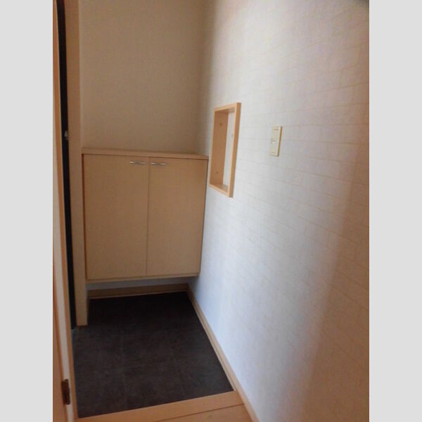 玄関 (Ⅱ205 玄関)