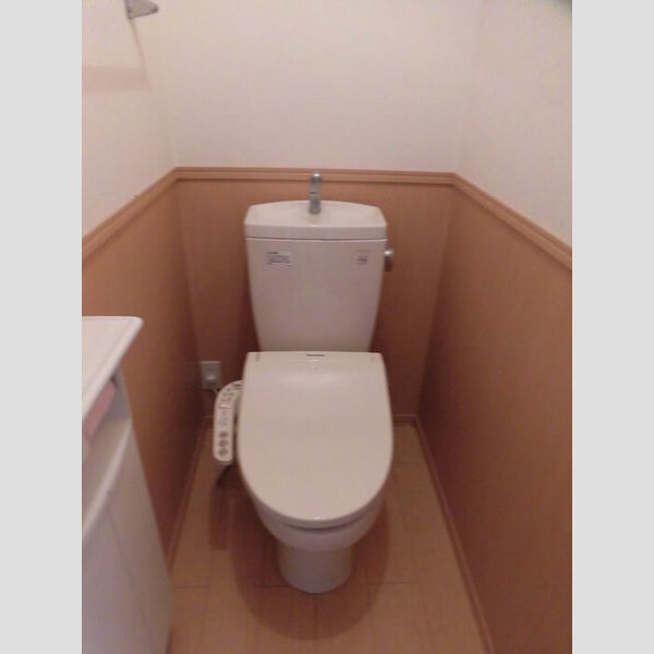 トイレ (203　温水洗浄暖房便座)