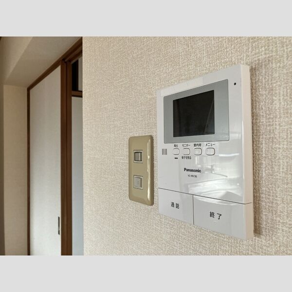 その他設備 (301　モニター付きインターホン)