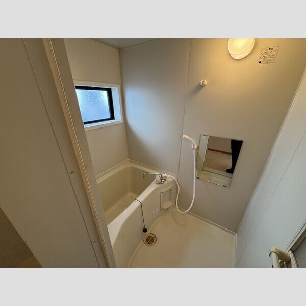 バス (201　バスルーム)