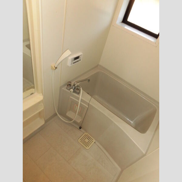 バス (B201　浴室)