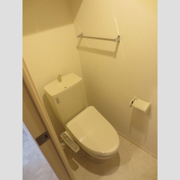 トイレ (105　温水洗浄暖房便座トイレ)