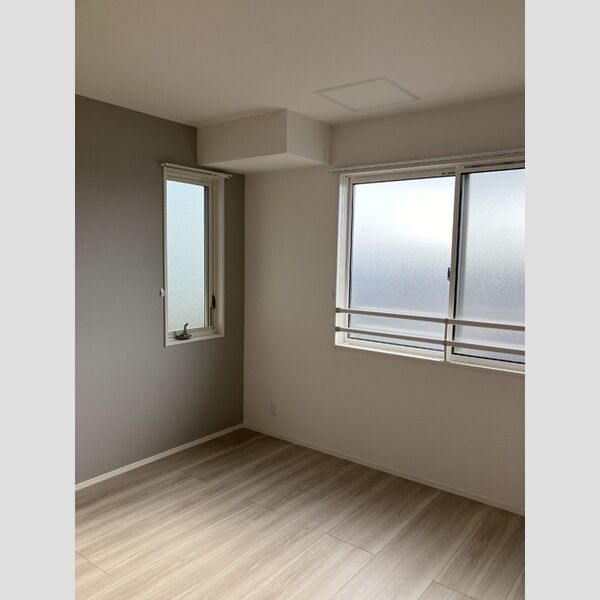 その他 (303　洋室)