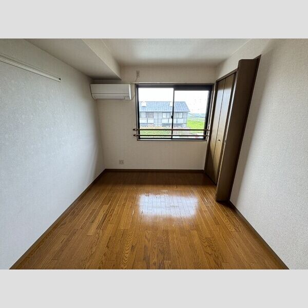 その他 (C208 洋室)