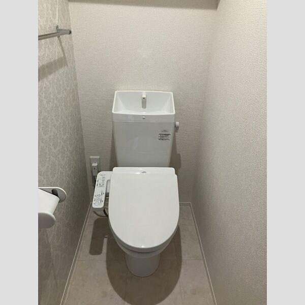 トイレ (20温水洗浄暖房便座トイレ2)