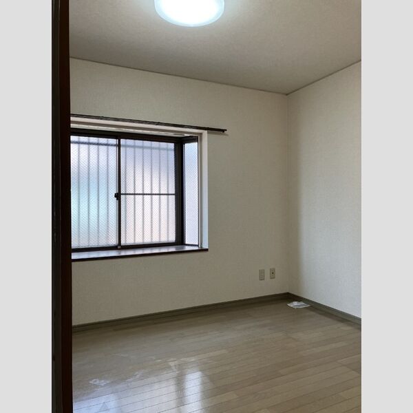 その他 (405 洋室)