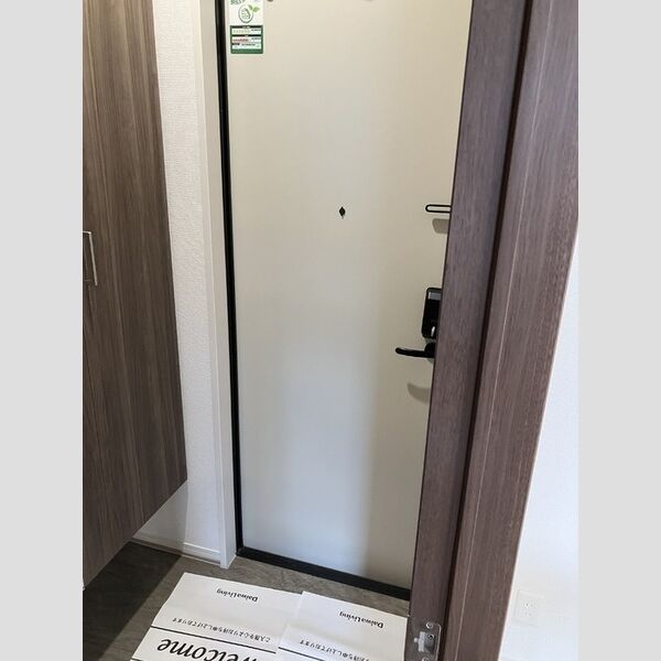 玄関 (302　玄関)