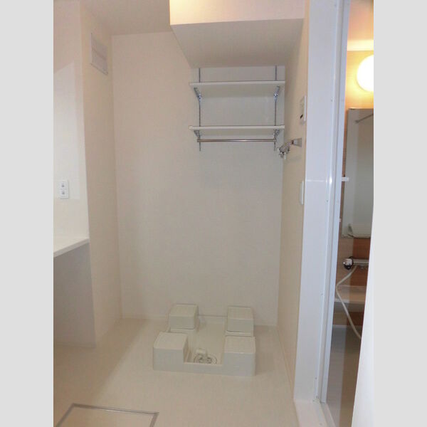 その他 (205　洗濯機置き場)