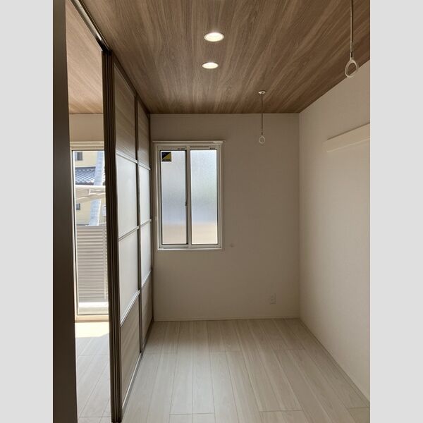 その他 (103　洋室)