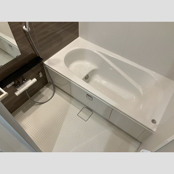 バス (101 換気乾燥機付きバスルーム)