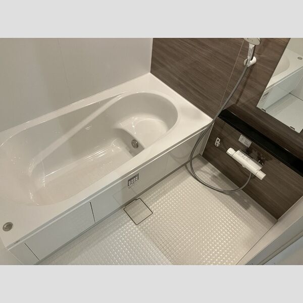 バス (203　換気乾燥機付きバスルーム)