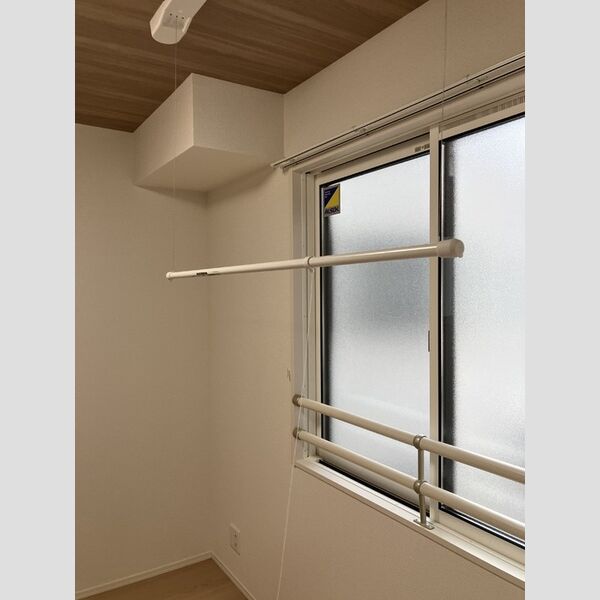 その他 (301　室内物干し)