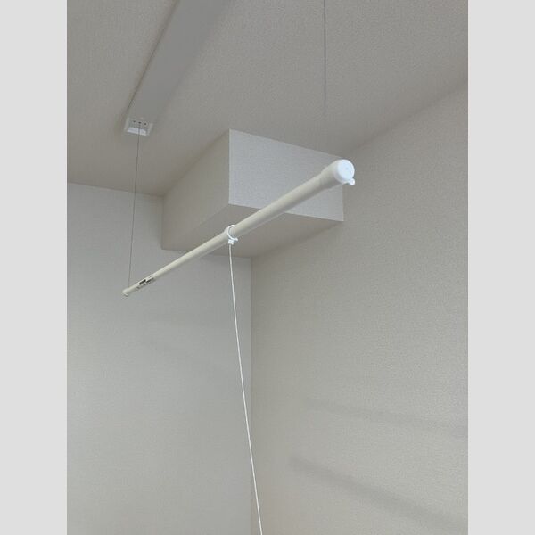 その他 (305　室内物干し)