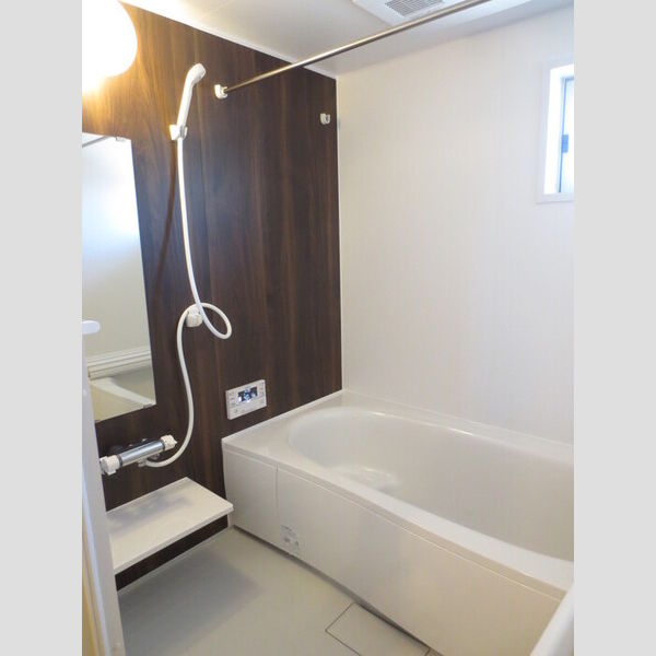 バス (202　乾燥機付きバスルーム)