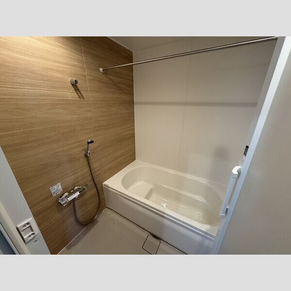 バス (101　換気乾燥機付きバスルーム)