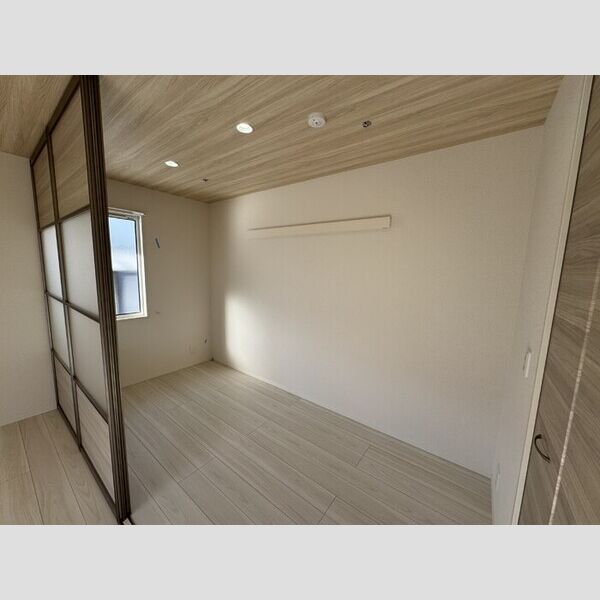 その他 (103　洋室)