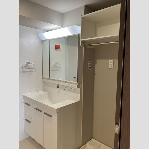 洗面所 (205　洗面化粧台)