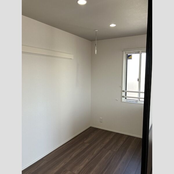 その他 (302　洋室)